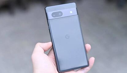 Pixel 7a trasera