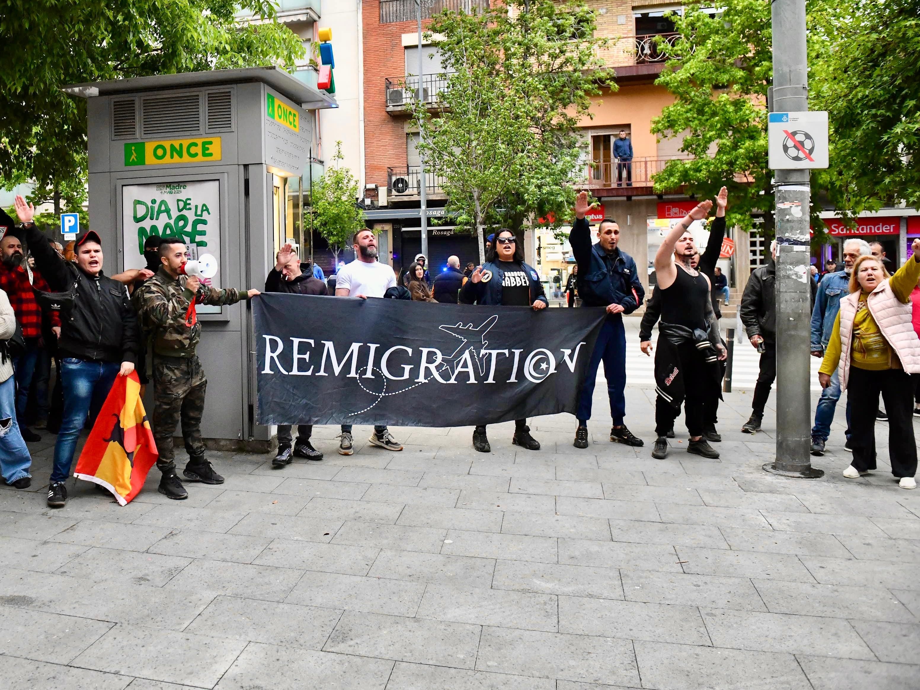 El detenido como cabecilla de la plataforma que alienta “dar caza” a magrebíes en Torre Pacheco es un escolta privado