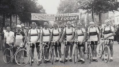 El equipo de Holanda, poco antes de la salida del Tour de 1947.