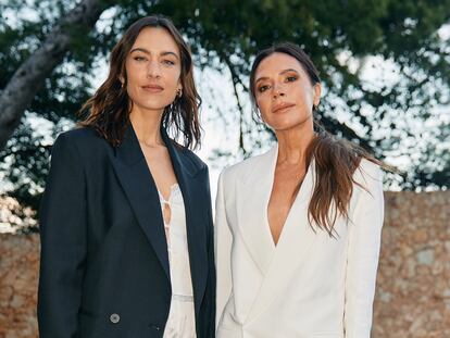 Alexa Chung y Victoria Beckham