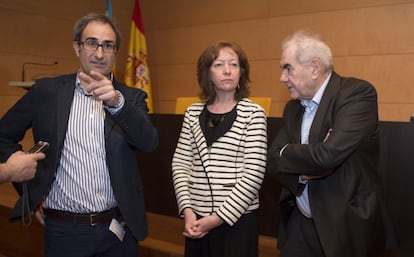 Los eurodiputados Jordi Sebastià, Jill Evans y Ernest Maragall, ayer en las Cortes Valencianas.