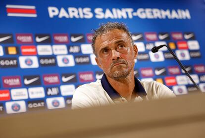 Luis Enrique, entrenador del PSG, durante una rueda de prensa.