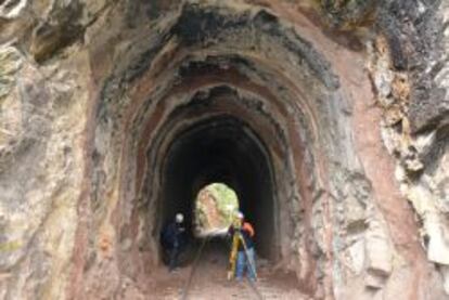 Geocontrol trabaja para garantizar la funcionalidad del ferrocarril Huancayo-Huancavelica en Perú.