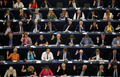 Votación en el Parlamento Europeo el pasado miércoles en Estrasburgo. REUTERS/Vincent Kessler