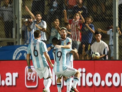 Lionel Messi celebra su conquista en San Juan.