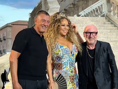 Espectacular aparición sorpresa de Mariah Carey en el desfile de Dolce & Gabbana en Siracusa