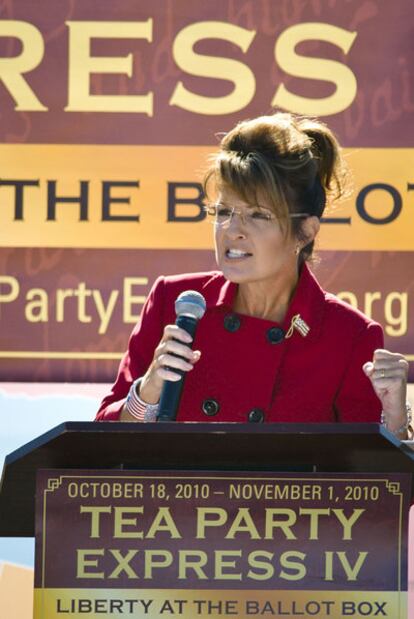 Sarah Palin se dirige a los seguidores del Tea Party, en Reno (Nevada).