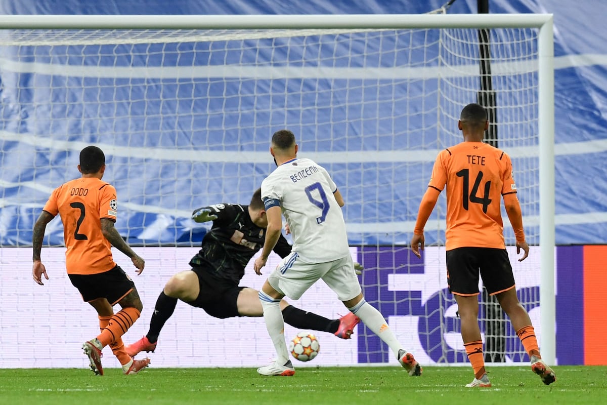 El Real Madrid supera al Shakhtar Donetsk con dos goles de Benzema ...