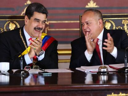 Nicolás Maduro junto a Diosdado Cabello, presidente de la Asamblea Constituyente. 