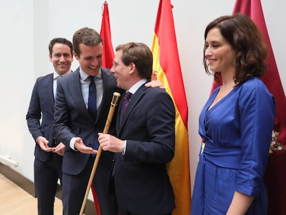 Teodoro García Egea, Pablo Casado, José Luis Martínez Almeida e Isabel Díaz Ayuso.  