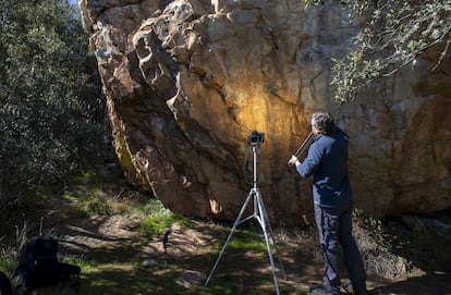 Pinturas rupestres en Tabla del Pochico, en el Parque Natural de Despeñaperros en el municipio jiennese de Aldeaquemada. 