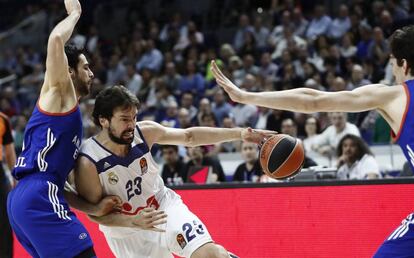 Llull se abre paso ante Balbay