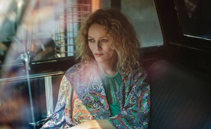 La cantante Vanessa Paradis, que ha anunciado este lunes que aplaza su gira española.