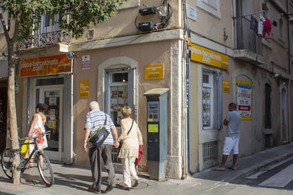 Inmobiliaria de alquiler de pisos en la Barceloneta, en la calle Maquinista.