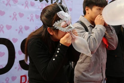 Acto de prevención del sida en China.