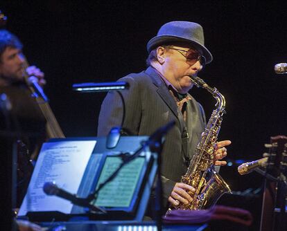 Van  Morrison, en un concierto en el Liceu de Barcelona, en una imagen de archivo.