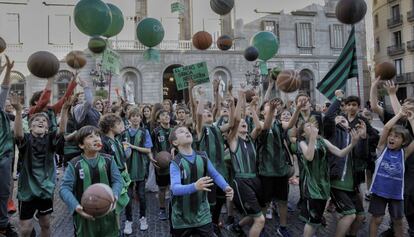 Manifestaci&oacute;n de los ni&ntilde;os del Pedagogium de Gr&agrave;cia.  