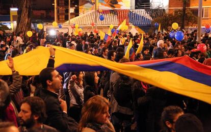 Partidarios de las negociaciones de paz, en Bogotá.