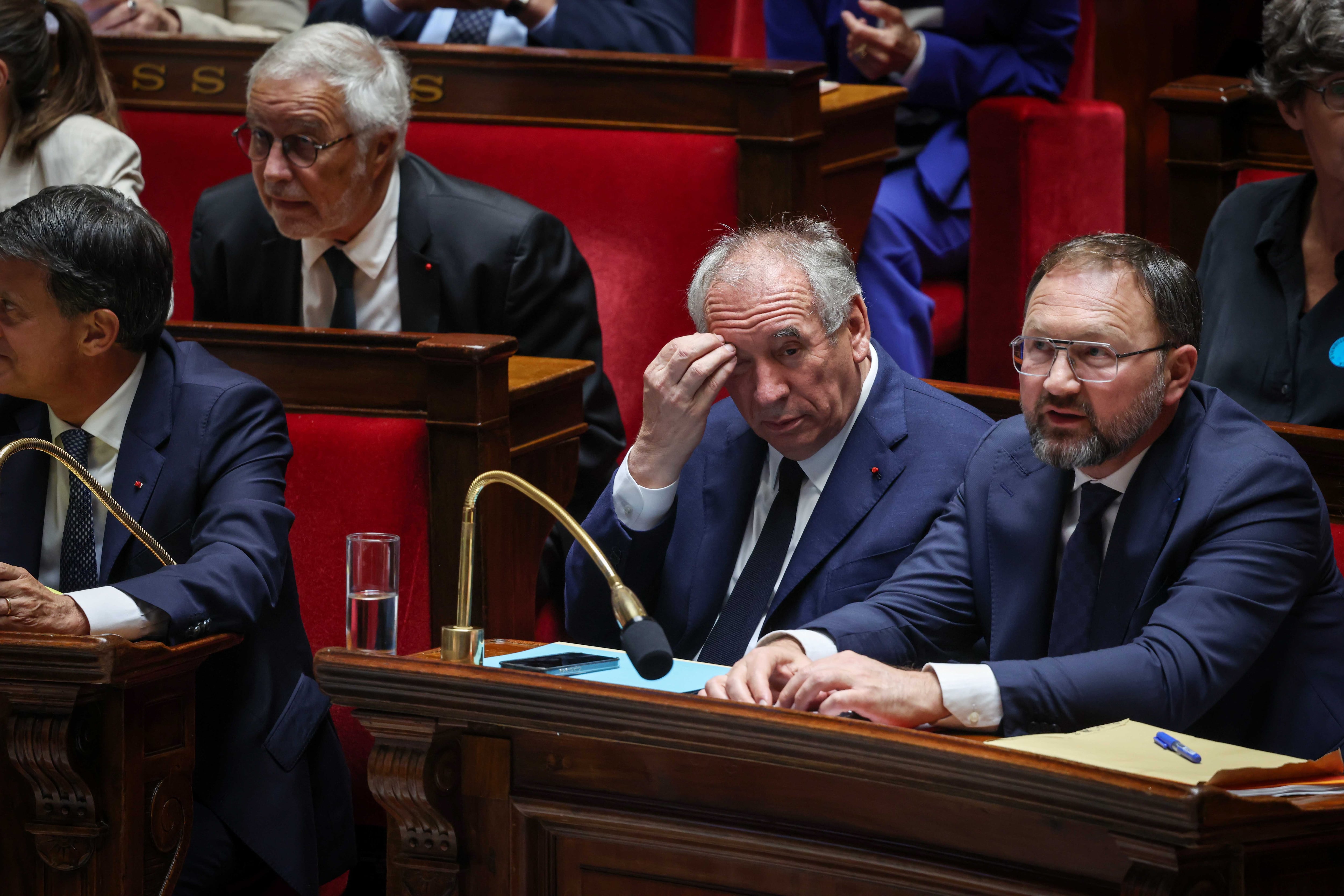 El ex primer ministro francés, François Bayrou, en la Asamblea Nacional de Francia (París), este lunes.