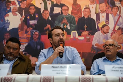 El director ejecutivo de Cristosal, durante una conferencia en Guatemala, el 17 de julio de 2025.