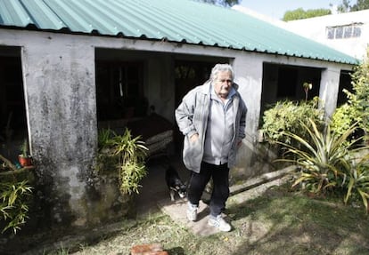 José Mujica, em sua casa na zona rural de Montevidéu.