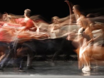 Ensayo del espect&aacute;culo &#039;Pinapple&#039;, ayer en el Teatro Principal de Valencia