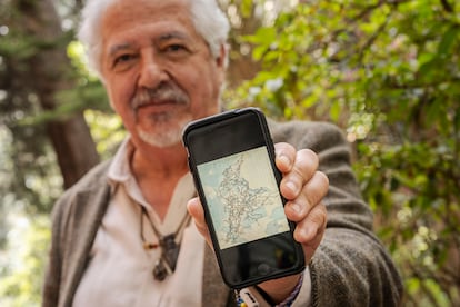 Diego Rosselli recorre América con su Land Rover