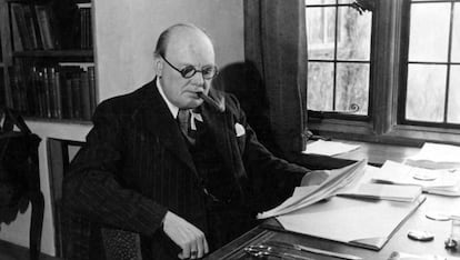 Winston Churchill en su casa de Chartwell en 1939. 