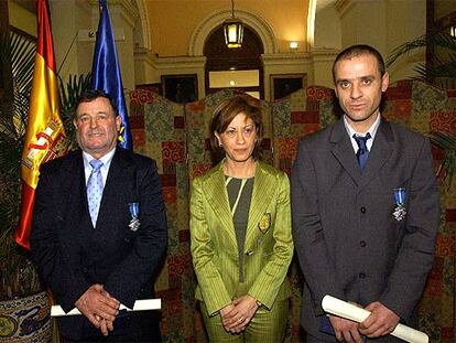 Antonio Cainzos López y César Augusto Collazo Canizas, medallas al Mérito Civil