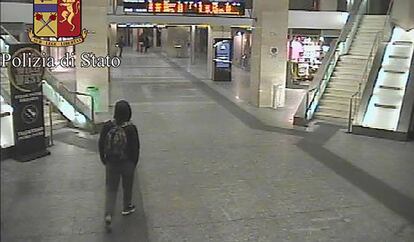Anis Amri, en una cámara de vigilancia el 22 de diciembre.