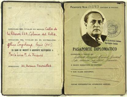 Pasaporte de un republicanos españoles que pidió ayuda embajador