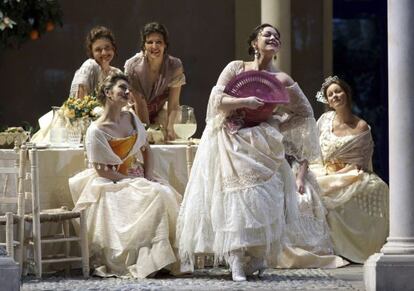 Una imagen de &#039;I due Figaro&#039; en el Teatro Real.