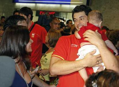 Alberto Entrerríos, con su familia.