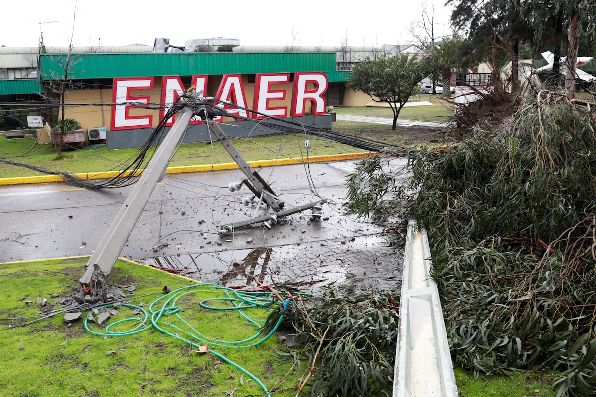 Following the electricity crisis, Santiago de Chile is on alert for a new storm and wind