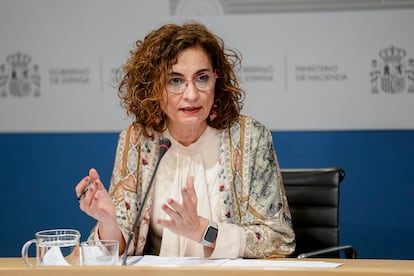 La ministra de Hacienda, María Jesús Montero, el pasado viernes en la sede del ministerio.