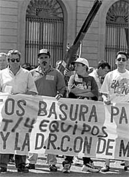 Los trabajadores de Miniwatt durante sus movilizaciones.