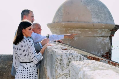 Los Reyes, en el Castillo del Morro o de San Pedro de la Roca (Santiago de Cuba). © Casa de S.M. el Rey