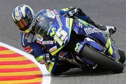 Sete Gibernau durante la primera jornada de entrenamientos en el circuito de Mugello.