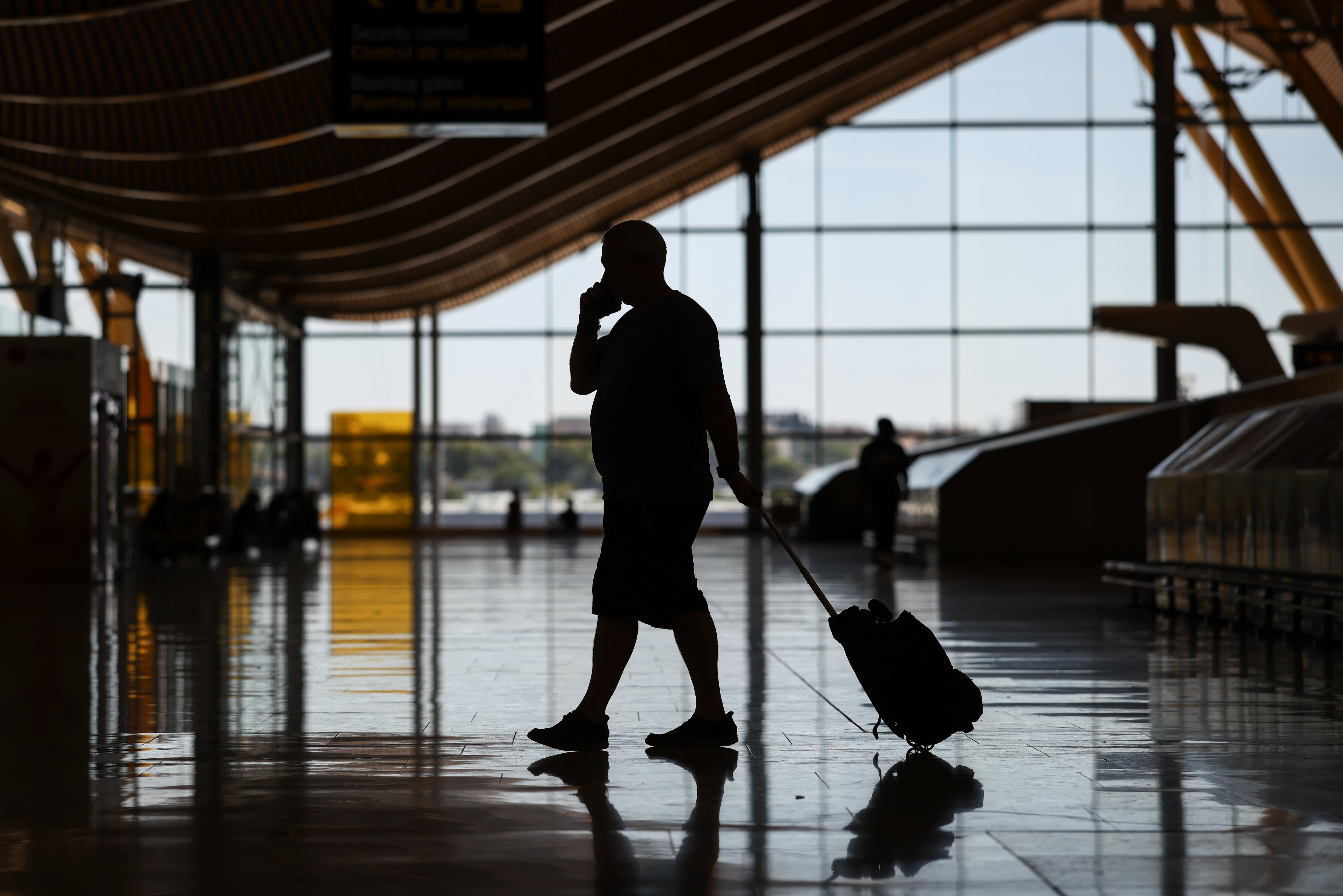 Aena supera sus previsiones con 190 millones de pasajeros en España hasta julio, un 4% más que en 2025