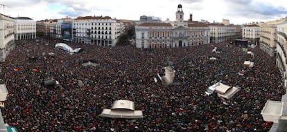 Panóramica de la Puerta del Sol, al final de la marcha.