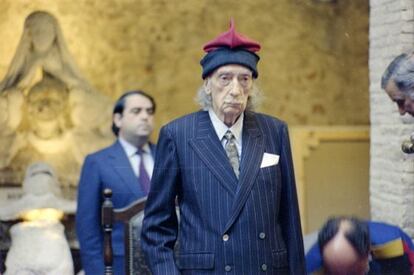 Dalí, el dia que va rebre la Medalla d’Or de la Generalitat el 1981.