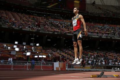 El belga Jonathan Borlee se preprara para los 400 metros.