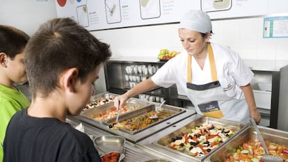 Un comedor escolar operado por Eurest.