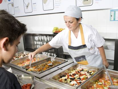 Un comedor escolar operado por Eurest.