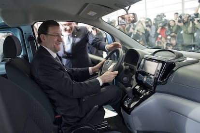 Mariano Rajoy, en el Sal&oacute;n Internacional del Autom&oacute;vil Barcelona.