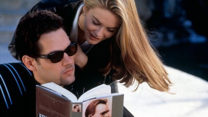 Paul Rudd and Alicia Silverstone, in 'Clueless' (1995).