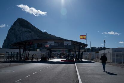 Paso fronterizo entre España y Gibraltar en La Línea de la Concepción.