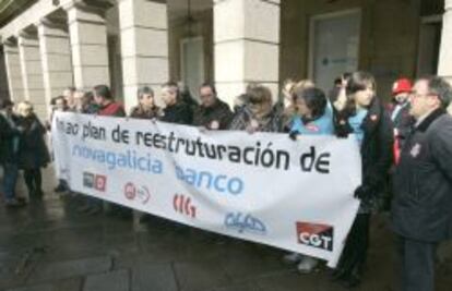 Protesta sindical ante el plan de ajuste de Novagalicia.