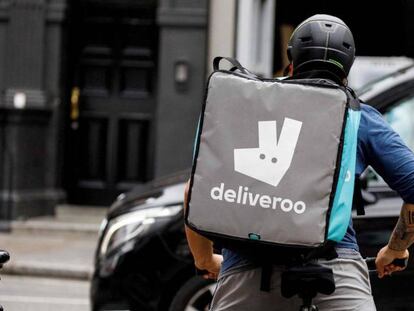 El repartidor de Deliveroo. 