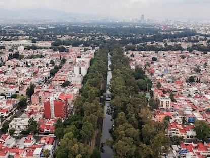 Vista aérea del Canal Nacional en la zona rehabilitada recientemente por el Gobierno de Ciudad de México.